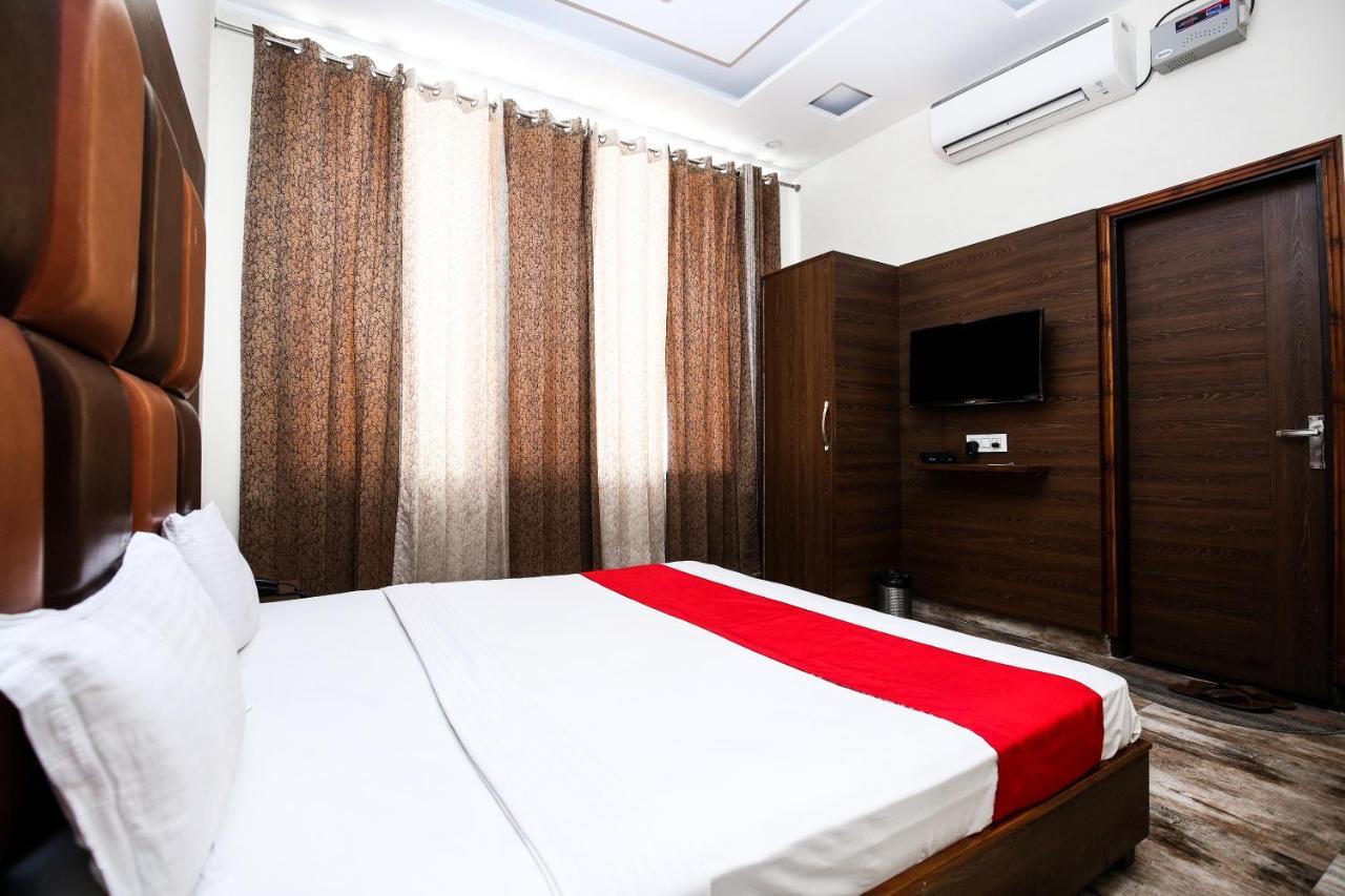 Hotel Woodcrest Zirakpur Chandigarh - Luxury Rooms エクステリア 写真