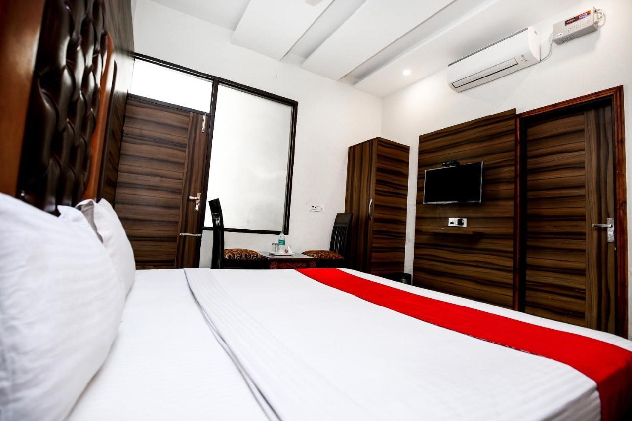 Hotel Woodcrest Zirakpur Chandigarh - Luxury Rooms エクステリア 写真
