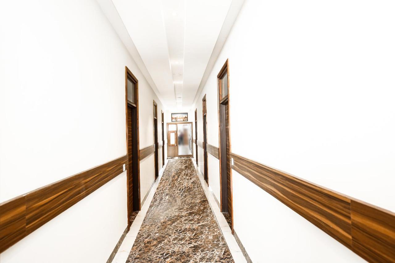 Hotel Woodcrest Zirakpur Chandigarh - Luxury Rooms エクステリア 写真