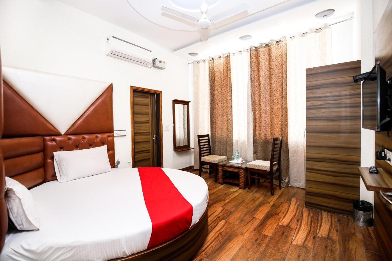 Hotel Woodcrest Zirakpur Chandigarh - Luxury Rooms エクステリア 写真