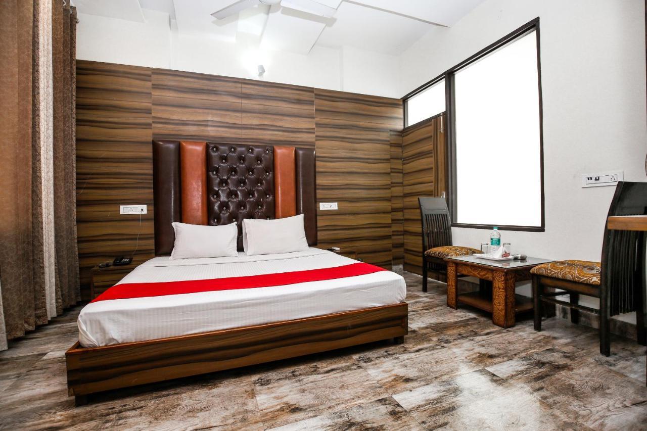Hotel Woodcrest Zirakpur Chandigarh - Luxury Rooms エクステリア 写真